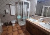 Hotel en venta con 1988m² en Valencia de Alcántara foto