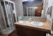 Hotel en venta con 1988m² en Valencia de Alcántara foto