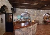 Hotel en venta con 1988m² en Valencia de Alcántara foto