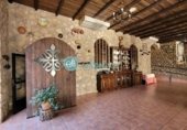 Hotel en venta con 1988m² en Valencia de Alcántara foto