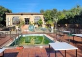 Hotel en venta con 1988m² en Valencia de Alcántara foto
