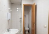 Gimnasio en venta con 350m² en Lérida, Calle Enric Granados, 24 foto