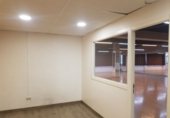 Gimnasio en venta con 350m² en Lérida, Calle Enric Granados, 24 foto