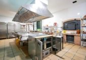 Restaurante en venta con 646m² en Castilblanco de los Arroyos foto