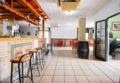 Restaurante en venta con 646m² en Castilblanco de los Arroyos foto