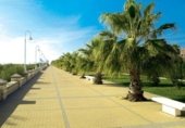 52m² commercial premises for sale in Lepe, Paseo del Golf photo