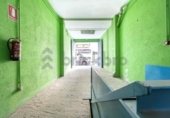 Local comercial en venta con 255m² en Madrid, en la zona de Quintana, calle germán pérez carrasco, 28027 foto