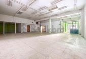 Local comercial en venta con 255m² en Madrid, en la zona de Quintana, calle germán pérez carrasco, 28027 foto