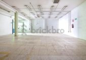 Local comercial en venta con 255m² en Madrid, en la zona de Quintana, calle germán pérez carrasco, 28027 foto