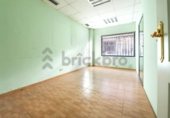 170m² locaux commerciaux pour vente à Madrid, dans le quartier de Quintana, calle germán pérez carrasco, 28027 photo