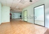 170m² locaux commerciaux pour vente à Madrid, dans le quartier de Quintana, calle germán pérez carrasco, 28027 photo