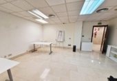 77m² office for sale in Pamplona, in the area of Citadel, Calle de Sancho El Mayor photo