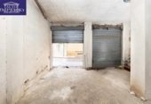 Local comercial en venta con 179m² en Granada, en la zona de Albayda, Calle Cartagenera foto