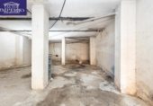 Local comercial en venta con 179m² en Granada, en la zona de Albayda, Calle Cartagenera foto