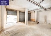 Local comercial en venta con 179m² en Granada, en la zona de Albayda, Calle Cartagenera foto