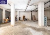 Local comercial en venta con 179m² en Granada, en la zona de Albayda, Calle Cartagenera foto