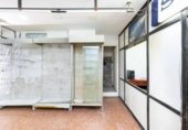 140m² commercial premises for sale in Granada, Calle Pintor López Mezquita photo