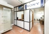 140m² commercial premises for sale in Granada, Calle Pintor López Mezquita photo