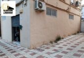 75m² locaux commerciaux pour vente à Malaga, dans le quartier de Polygone Alameda, Calle Santa Elena photo