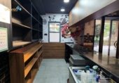 Local comercial
en venda
amb 380m² a Badajoz foto