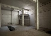 147m² workshop for sale in Logroño photo