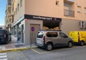 Local comercial
en lloguer
amb 300m² a Bollullos Par del Condado, Calle Alfredo Pérez Cano foto