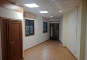 Local comercial en venta con 70m² en Vigo foto