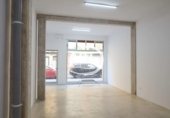 Local comercial en venta con 195m² en Valencia, en la zona de Arrancapins, Calle Jesús foto