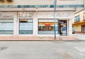 123m² commercial premises for sale in San Javier, Calle Falcón photo