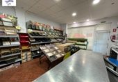 Local comercial
en lloguer
amb 49m² a Albacete, Centro-Carretas foto