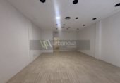 Local comercial en alquiler con 88m² en Logroño foto