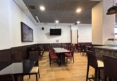 Bar
en venda, lloguer
amb 270m² a Ourense, a la zona de Ourense foto