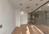 Oficina
en lloguer
amb 135m² a Santiago de Compostel·la, a la zona de A Pontepedriña, Horreo foto