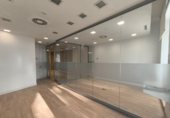 Oficina
en lloguer
amb 135m² a Santiago de Compostel·la, a la zona de A Pontepedriña, Horreo foto