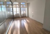 Oficina
en lloguer
amb 135m² a Santiago de Compostel·la, a la zona de A Pontepedriña, Horreo foto