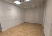 Oficina
en lloguer
amb 135m² a Santiago de Compostel·la, a la zona de A Pontepedriña, Horreo foto