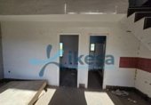 189m² building for sale in Dólar, photo