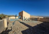 189m² building for sale in Dólar, photo