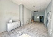 Local comercial en venta con 106m² en Elda foto