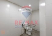 342m² bar for sale in Valladolid, in the area of University, Plaza de la Universidad photo