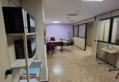 Oficina en venta con 236m² en Valencia, en la zona de Mestalla, Calle Serrano Flores foto