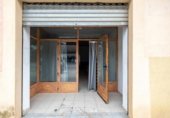 142m² commercial premises for sale in Lanjarón, Calle Gallomber photo