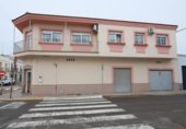 Edificio en venta con 454m² en Puebla de la Calzada, Calle Herradores foto