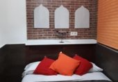 40m² building residential for sale in Granada, in the area of Sagrario, plaza de bib-rambla, 18001 photo