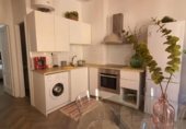 40m² building residential for sale in Granada, in the area of Sagrario, plaza de bib-rambla, 18001 photo