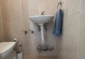 Local comercial en venta con 28m² en Madrid, en la zona de Valdezarza, Calle de Sánchez Preciado foto