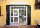 62m² commercial premises for sale in Motril, Avenida Enrique Martín Cuevas photo
