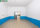 142m² commercial premises for sale in Lanjarón, photo