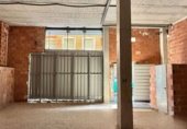 Local comercial en venta en Torrevieja foto