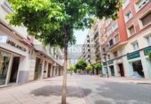 130m² commercial premises for rent in Logroño photo